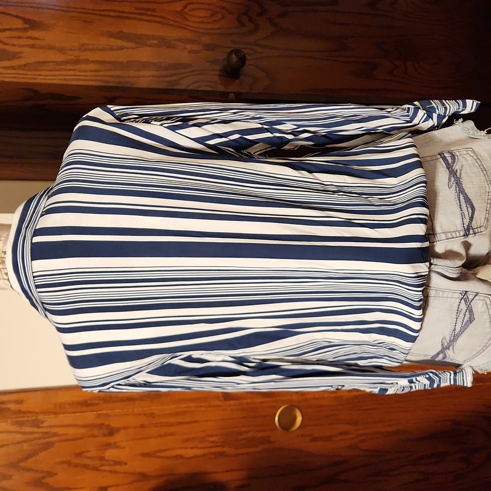 BLOUSE - Picture 2 of 4